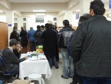EDREMİT VERGİ DAİRESİ'NDE SON GÜN İZDİHAMI