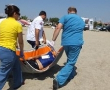 BURHANİYE’DE SAHİLDEKİ VATANDAŞLAR TATBİKATI GERÇEK SANDI