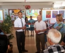 NECMİ KOMİLİ İLKOKULUNDA RESİM SERGİSİ AÇILIŞI
