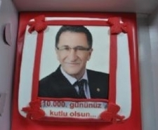 10 BİN GÜNDÜR BELEDİYE BAŞKANI