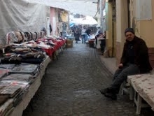 AYVALIK’TAKİ PAZARCI ESNAFI DERTLİ