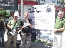 MEYDAN’DA ÇEVRECİLERDEN EYLEM