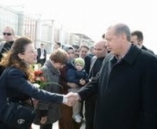 EDREMİT AK PARTİ KADIN KOLLARI BAŞKANI HAMİDE KARADEMİR: