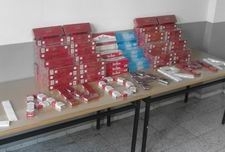 EDREMİT'TE KARGODAN KAÇAK SİGARA ÇIKTI