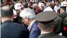 CHP BALIKESİR MİLLETVEKİLİNE ŞEHİT CENAZESİNDE YUMRUK