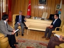 YARDIM KAMPANYASINA İLK DESTEK KAYMAKAMDAN