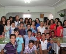 GAZİ ORTAOKULU’NDA MEZUNİYET COŞKUSU