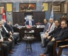 EDREMİT'TE MİLLETVEKİLİNDEN BAŞKAN VEKİLİNE HAYIRLI OLSUN ZİYARETİ