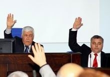 BELEDİYE MECLİSİNDE İSRAİL TARTIŞMASI