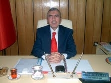 EDREMİT’TE EBRU VE HAT SERGİ AÇILDI