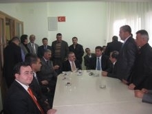 EDREMİT'TE AK PARTİ'DE DAHA FAZLA DÜŞÜŞ YAŞANIR