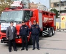 EDREMİT BELEDİYESİ İTFAİYESİ’NE YENİ ARAÇ