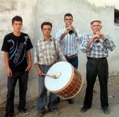 KOYUN ÇOBANI MÜZİSYEN OLDU