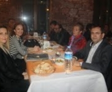 AYVALIK ŞEFKAT EVLERİ DERNEĞİNDEN KEYİFLİ GECE