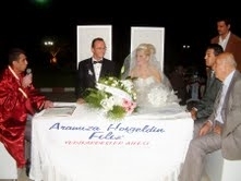 BELEDİYE BAŞKANI GİBİ KÖY MUHTARI