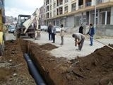 EDREMİT’TE CADDE VE SOKAKLARDA YENİDEN DÜZENLEME ÇALIŞMALARI BAŞLADI