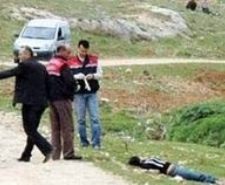 EDREMİT'TE KADINI ÖLDÜRÜP ATTILAR