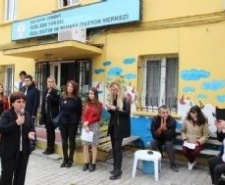 EDREMİT’TE DÜNYA ENGELİLER GÜNÜ ETKİNLİĞİ