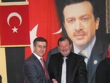 İSMAİL DAMAR'A BÜYÜK İLGİ