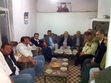 MİLLETVEKİLİ ALİ AYDINLIOĞLU, İFTARINI KÖYLÜLERLE BİRLİKTE AÇTI