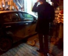 İŞ YERİNE OTOMOBİL GİRDİ