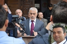 VEKİL BAŞHEKİMİN İLK İŞİ GAZETECİYE YASAK OLDU