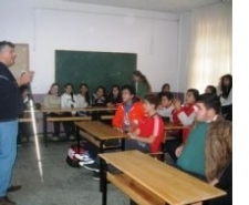 ASTED OKULLARDA EĞİTİMLERİNİ SÜRDÜRÜYOR