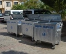 ÇÖP KONTEYNERLERİ YENİLENİYOR