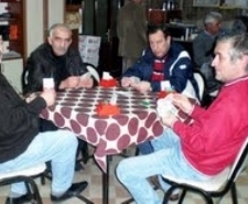 AYVALIK’IN BRİÇ TAKIMI BALIKESİR ŞAMPİYONASI’NA GİDİYOR
