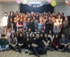 BURHANİYE’DE BELEDİYE KENT TİYATROSU 15 YAŞINDA