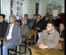EDREMİT'TE KURSLARLA ARICILIK GELİŞİYOR