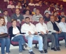 EDREMİT AK PARTİ SİYASET AKADEMİSİ EĞİTİMLERİNE ÜNLÜ AKADEMİSYENLER KONUK OLUYOR