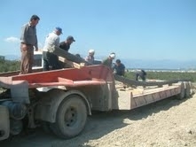 BURHANİYE’DE MENFEZ YAPIMI HIZLANDI