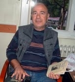 EMEKLİ MÜDÜR ROMAN YAZDI