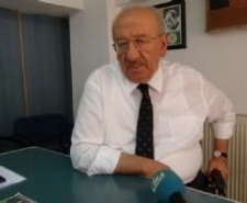 ÇETİN "ZEYTİNYAĞI ÇİFTÇİDE 13 LİRA MARKETTE 26 LİRA"