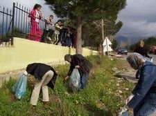 KIZILKEÇİLİ'DE BÜYÜKLER, ÇOCUKLARA ÖRNEK OLDULAR