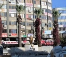 EDREMİT’E "MODERN CUMHURİYET MEYDANI"