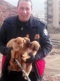 MAHSUR KALAN KÖPEK YAVRULARINI İTFAİYE KURTARDI
