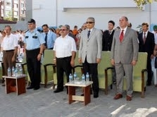 EDREMİT’TE 5 BİN 148 ÖĞRENCİ OKULLA BULUŞTU