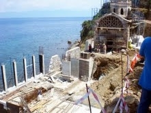 AYVALIK’TA ZİHİNSEL ENGELLİ 19 YAŞINDAKİ KIZA TECAVÜZ ŞÜPHESİYLE 2 KİŞİ YAKALANDI
