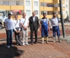 EDREMİT’TE YENİ PARK ÇALIŞMALARI SÜRÜYOR