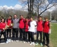 AYVALIKLI ATLETLERİN KUPA SEVİNCİ