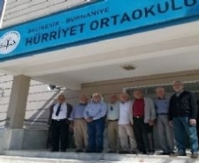 40 yıl sonra bir araya geldi