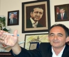 AK Parti'den CHP'li Kadının