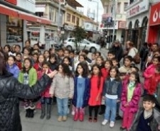 ZEYTİN ÇEKİRDEKLERİ' NDEN YENİ YIL KONSERİ