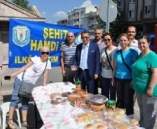 ŞEHİT HAMDİBEY İLKÖĞRETİM OKULU YARARINA KERMES