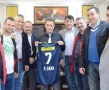 EDREMİT’Lİ FENERBAHÇELİLER’DEN SAKA’YA ZİYARET