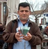 İLÇENİN EN UĞURLU PİYANGO BAYİSİ