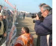 DEVE GÜREŞLERİNİ FOTOĞRAFLADILAR