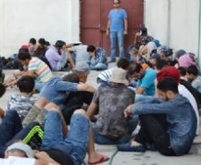 61 KAÇAK DENİZDE YAKALANDI